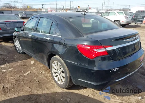 2013 Chrysler 200 Limited из США, поврежденный, VIN 1C3CCBCG7DN602013